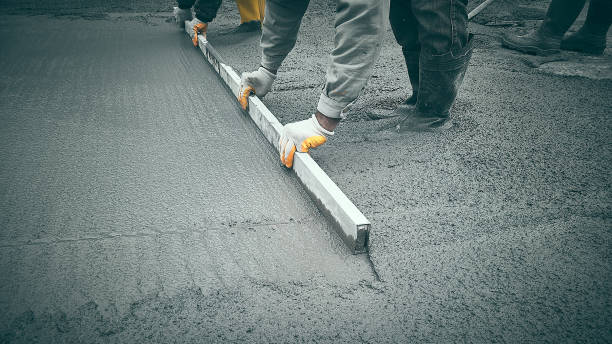 Best Concrete Walkway Installation  in Mendon, UT